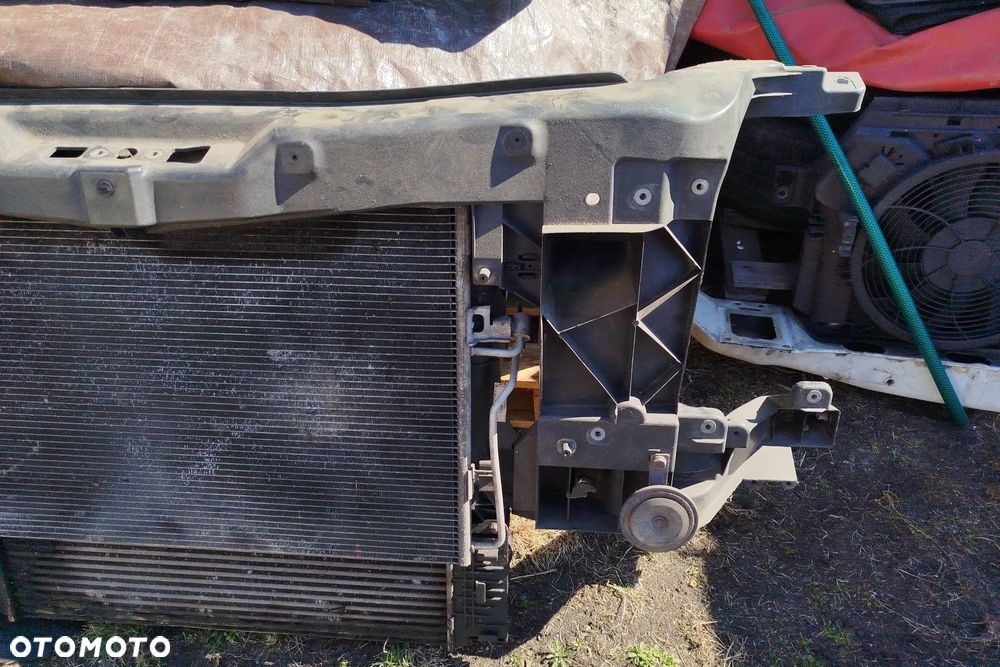 pas przód przedni + chłodnice wody klimatyzacji intercooler 2.5 TDI do Volkswagen Crafter 05- - 4
