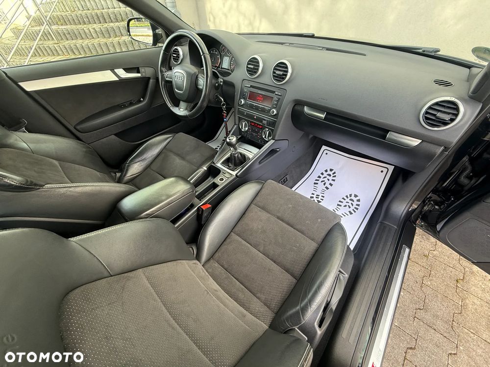 Audi A3 Sportback 2.0 TFSI S line Sportpaket - 21