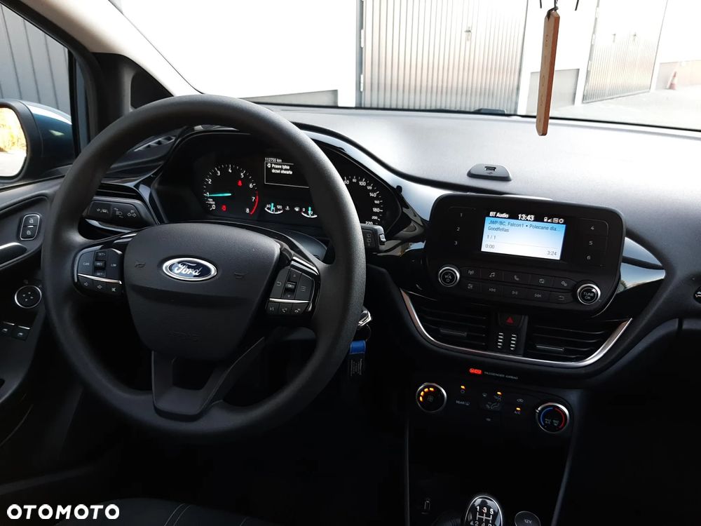 Ford Fiesta 1.1 Trend - 17