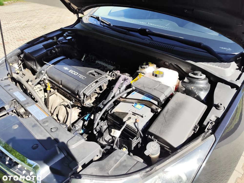 Chevrolet Cruze 1.8 LT - 34