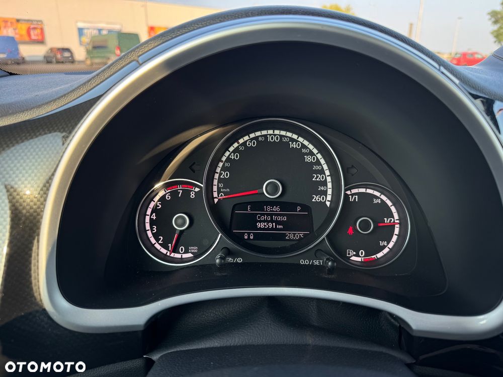 Volkswagen Beetle 1.4 TSI BMT Design DSG - 10