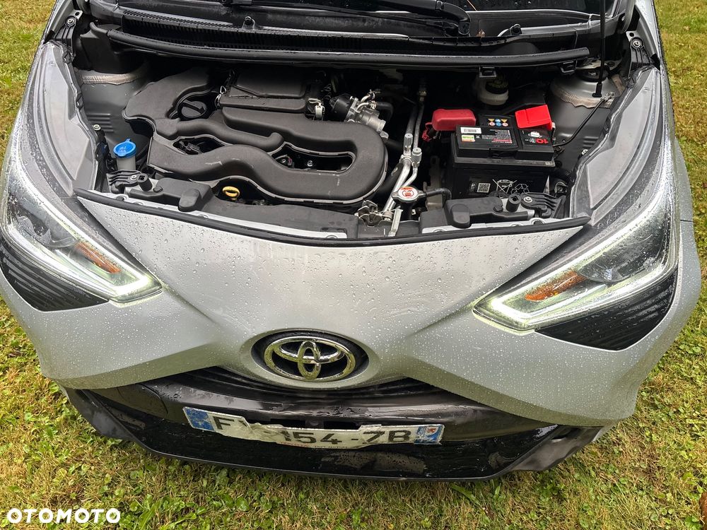 Toyota Aygo x-play - 33