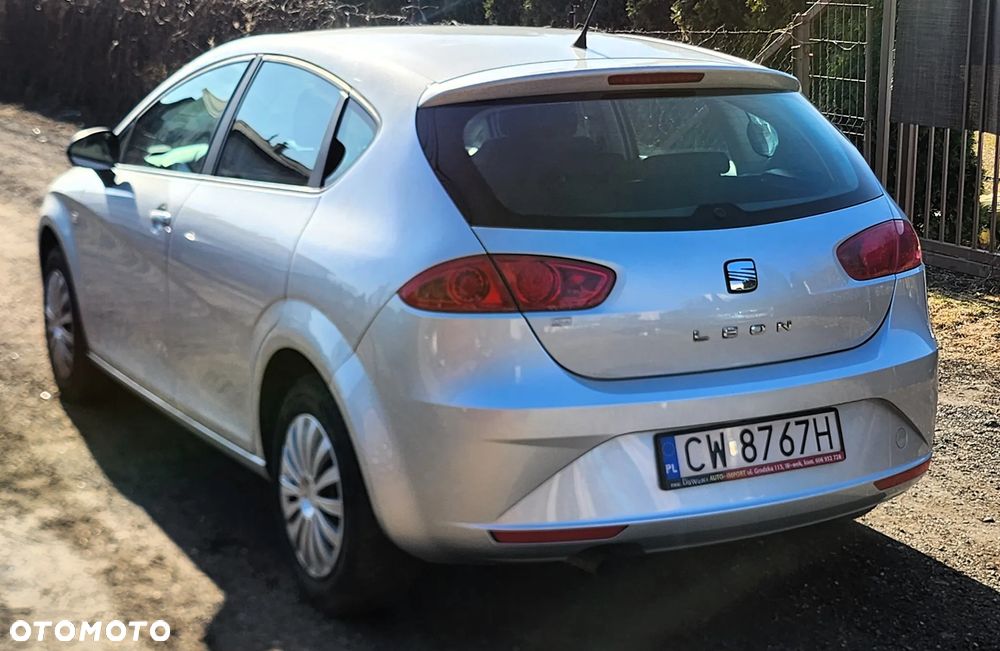 Seat Leon 1.2 TSI Ecomotive Reference Copa - 4