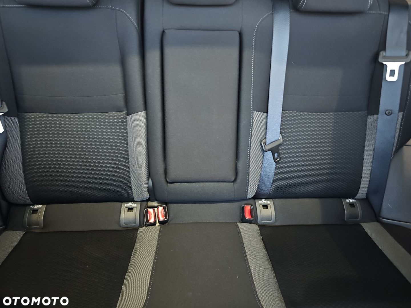 Nissan Qashqai 1.3 DIG-T N-Connecta - 24