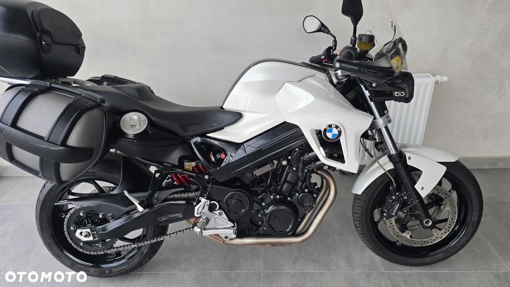 BMW F - 25