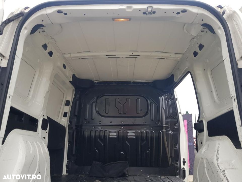 Opel Combo - 36