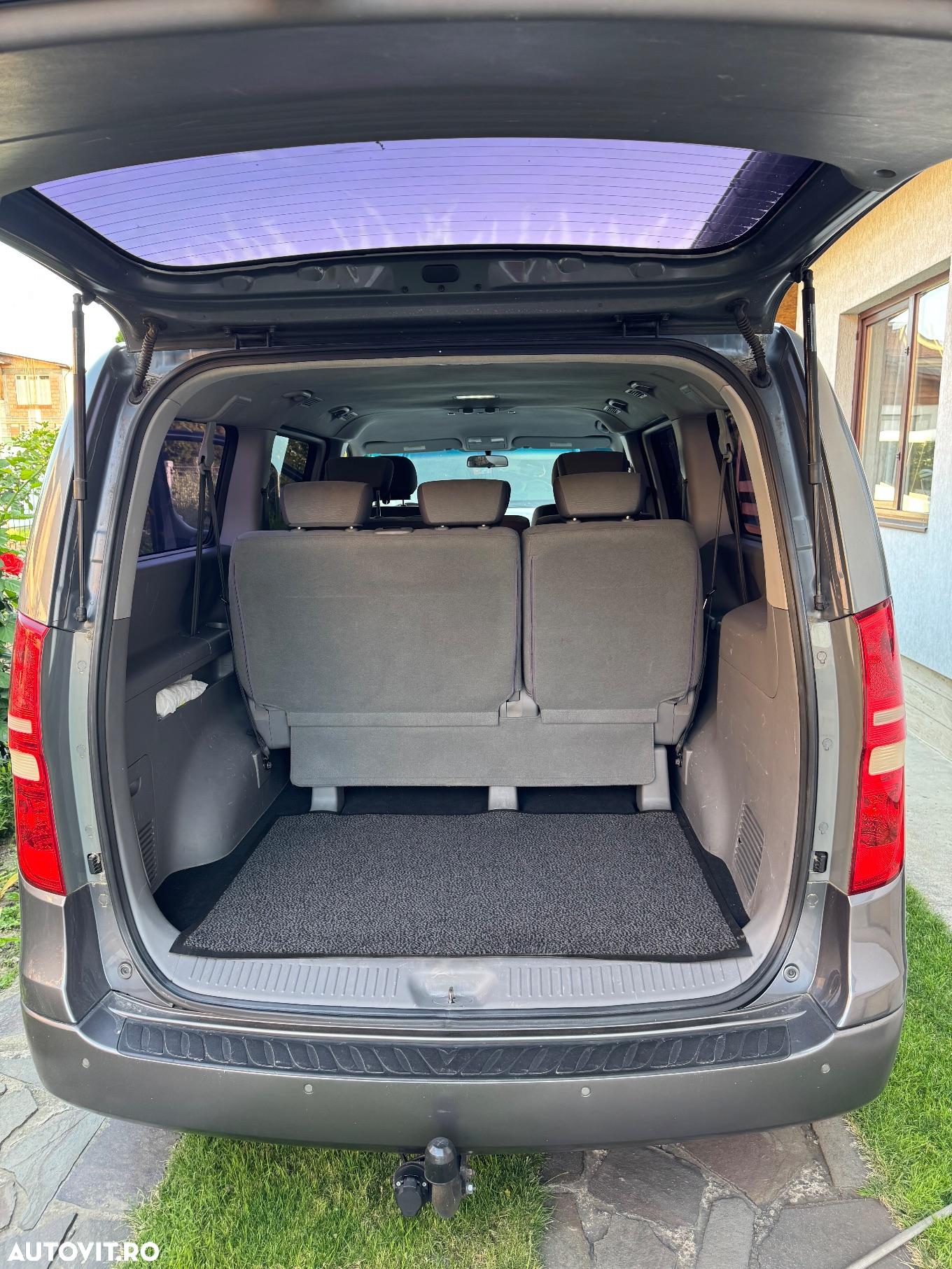 Hyundai H-1 2.5 CRDi Travel Comfort - 17