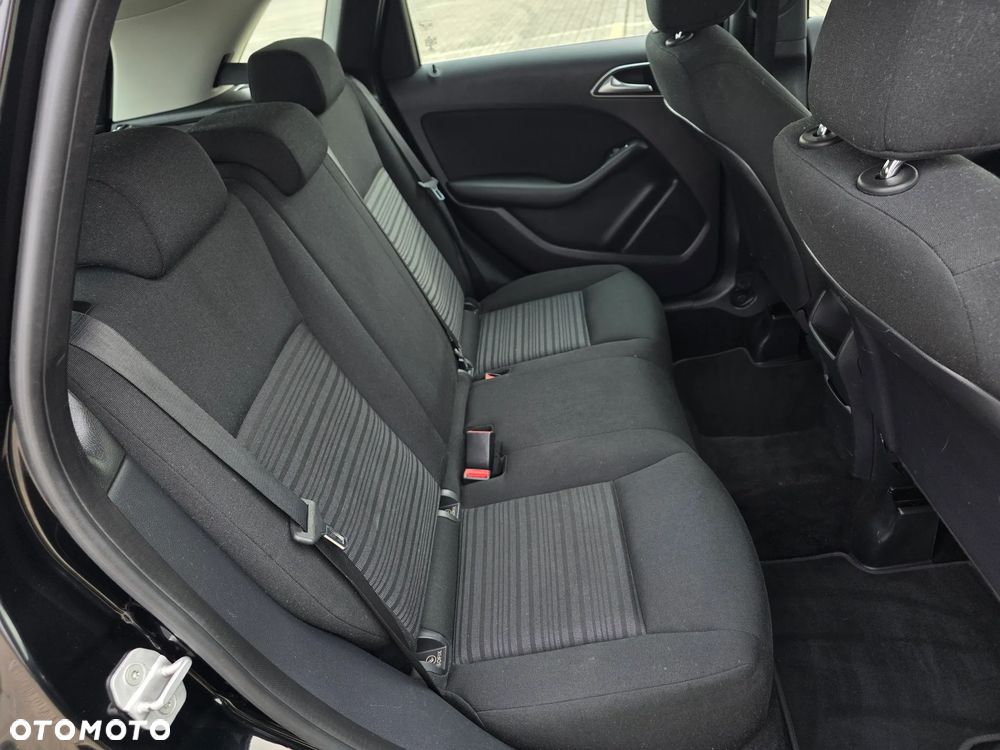 Mercedes-Benz Klasa B 180 CDI BlueEFFICIENCY Edition Style - 15