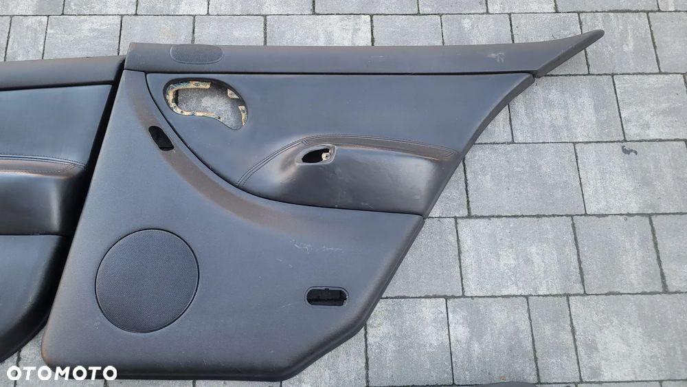 SKÓRZANE BOCZKI DRZWI SEAT LEON I, TOLEDO II - 5
