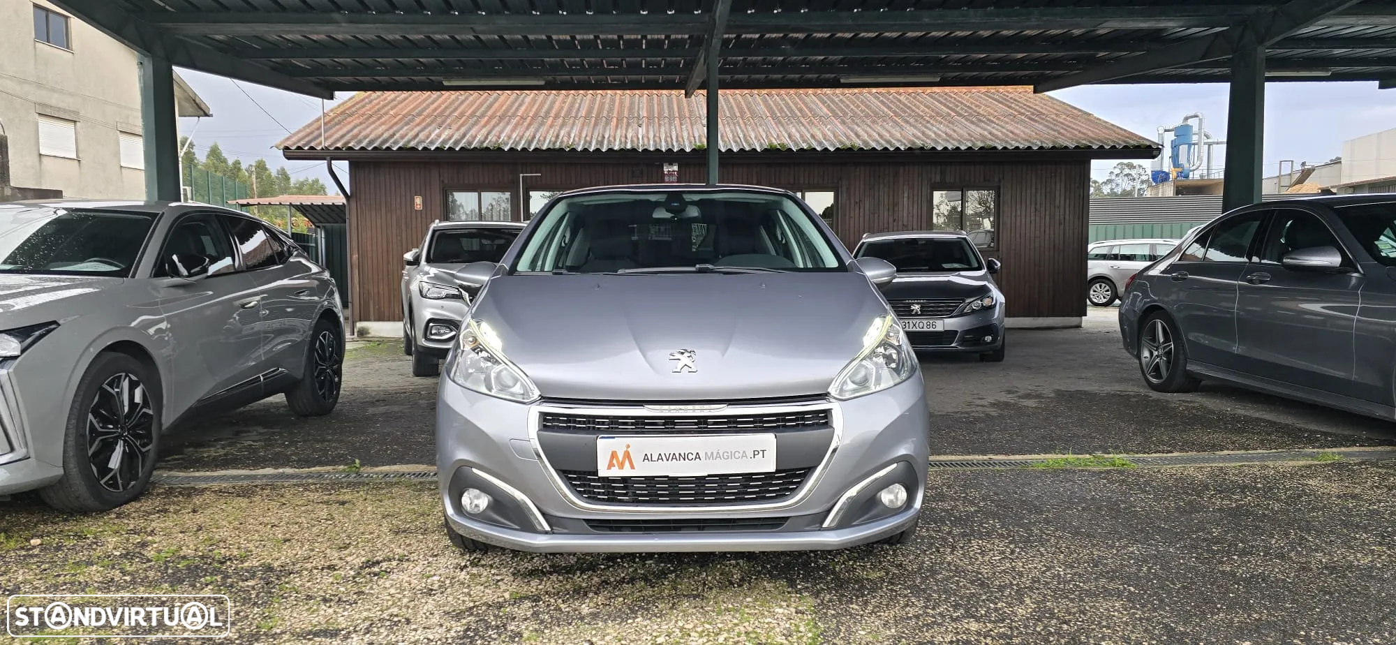 Peugeot 208 1.5 BlueHDi Signature - 3