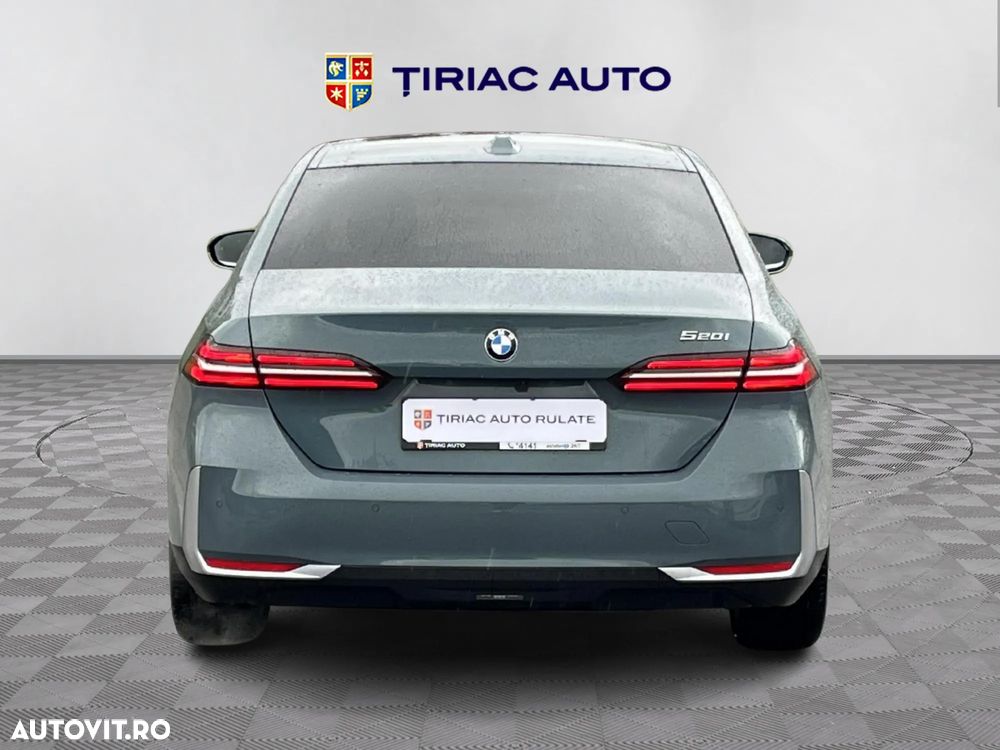 BMW Seria 5 520i AT MHEV - 5
