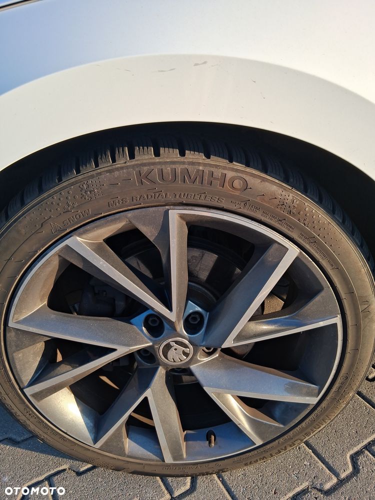 Skoda Superb - 14