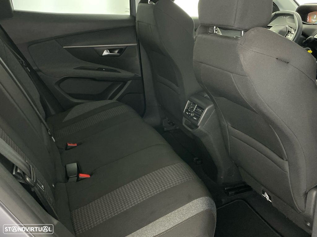 Peugeot 3008 1.5 BlueHDi Active - 25