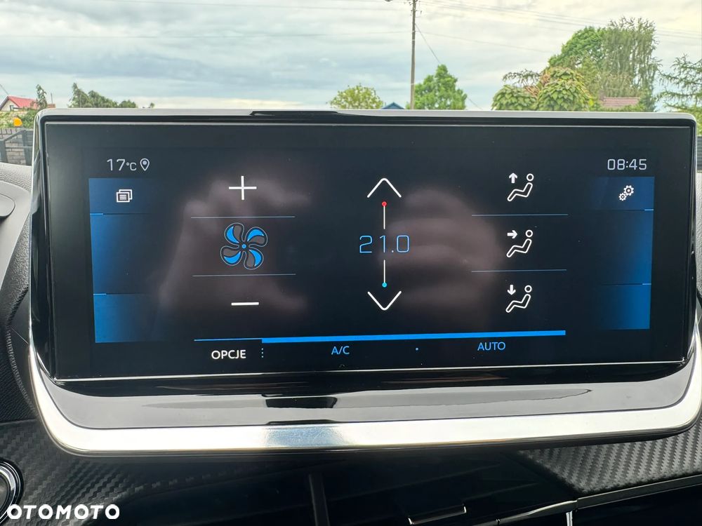 Peugeot 2008 PureTech 130 Allure - 28