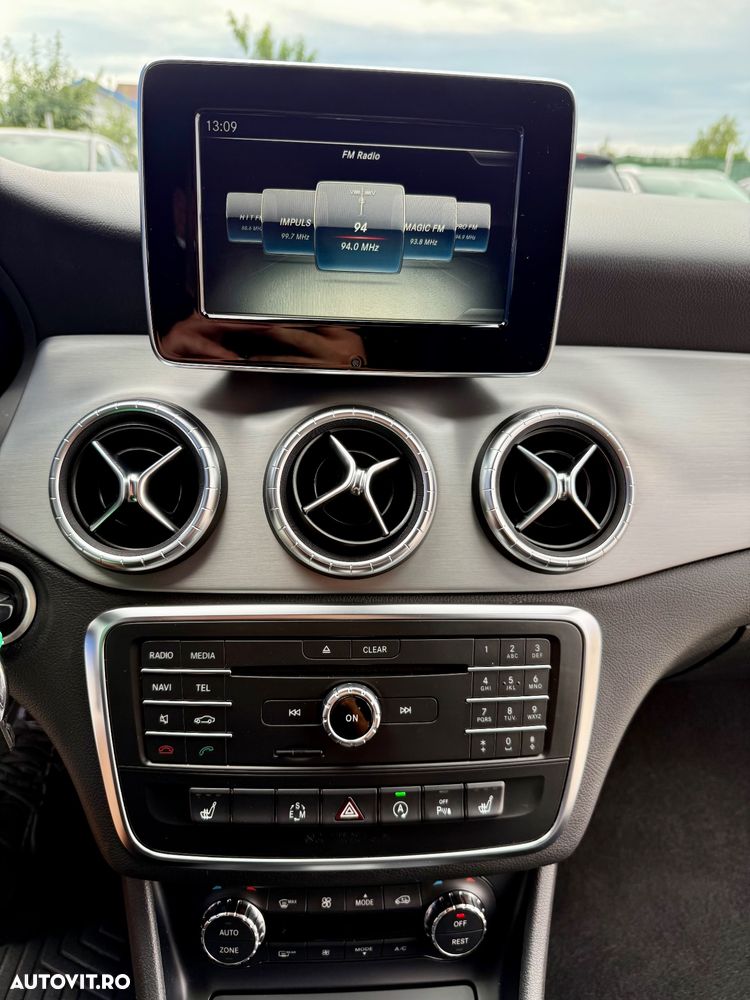 Mercedes-Benz CLA 220 d 4Matic 7G-DCT AMG Line - 13