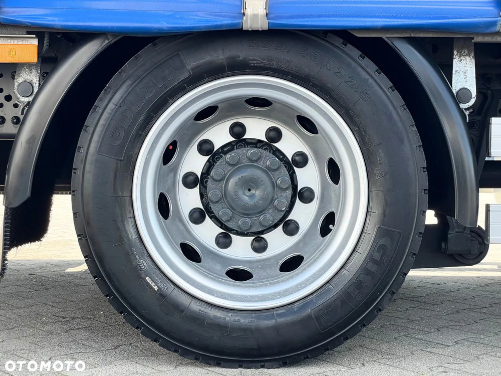 Mercedes-Benz ACTROS F 1836 / ZESTAW TANDEM 120 M3 / PRZEJAZDOWY / 7,75 M + 7,75 M / SALON PL - 16