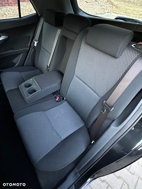 Toyota Auris 1.4 D-4D Edition - 34