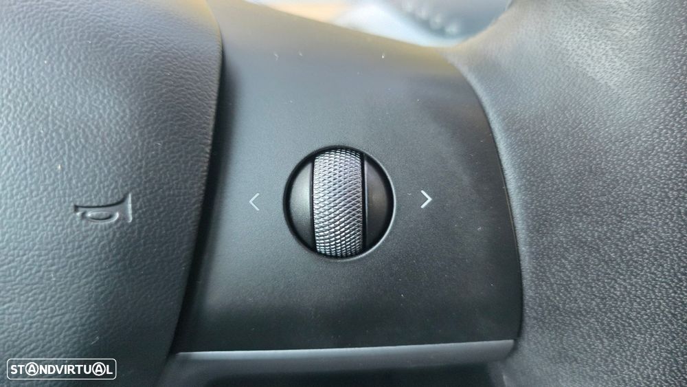 Tesla Model 3 - 15