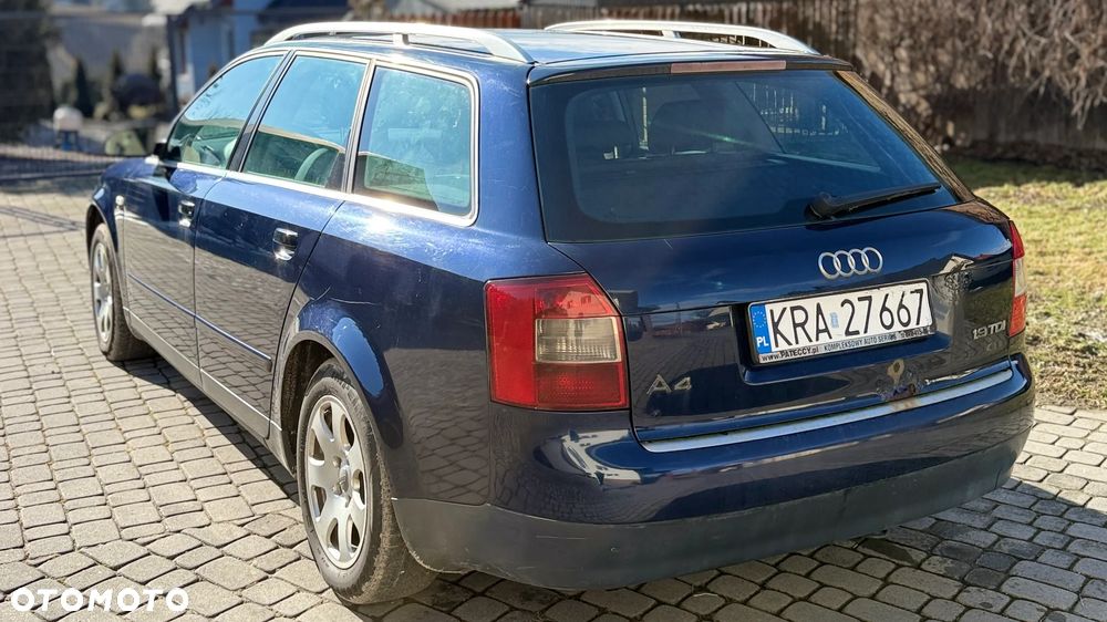 Audi A4 Avant - 6