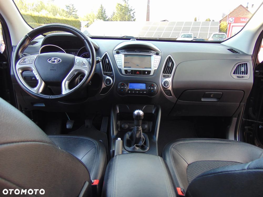 Hyundai ix35 2.0 Premium 2WD - 32