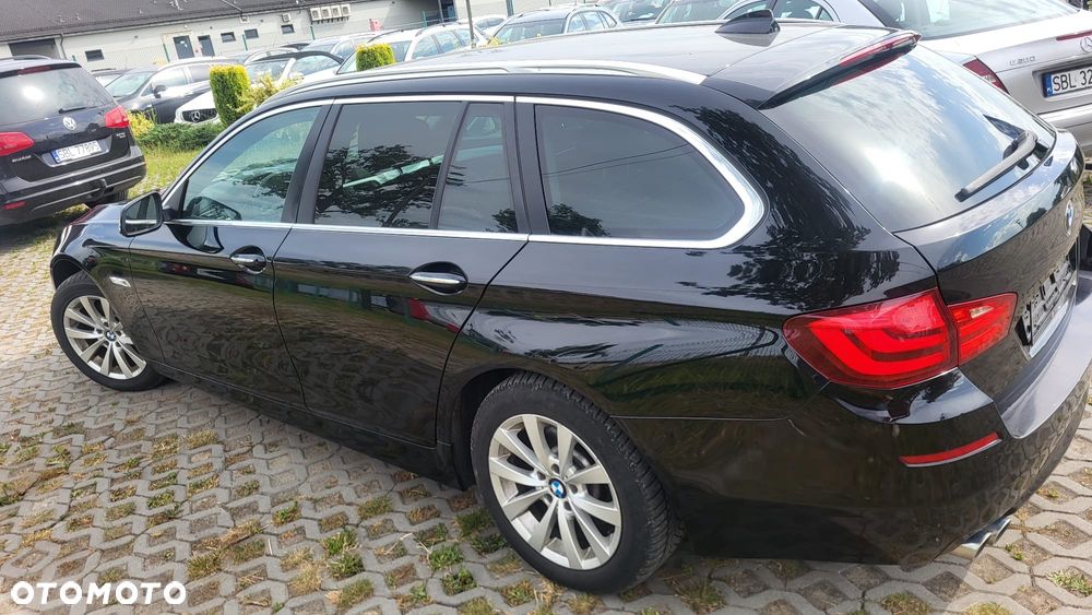 BMW Seria 5 520d Touring - 29