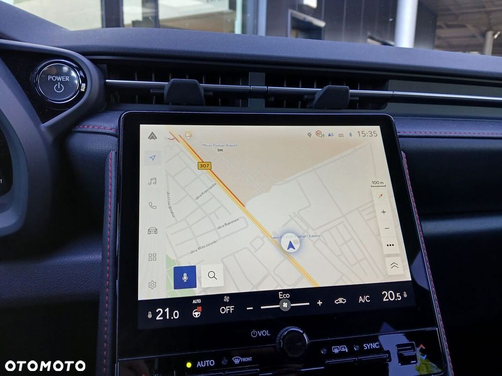 Lexus LBX 1.5 Hybrid Emotion - 21