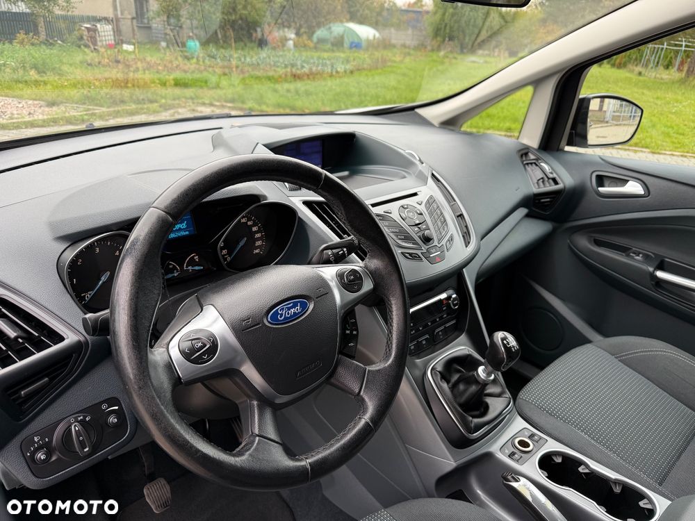 Ford C-MAX - 16