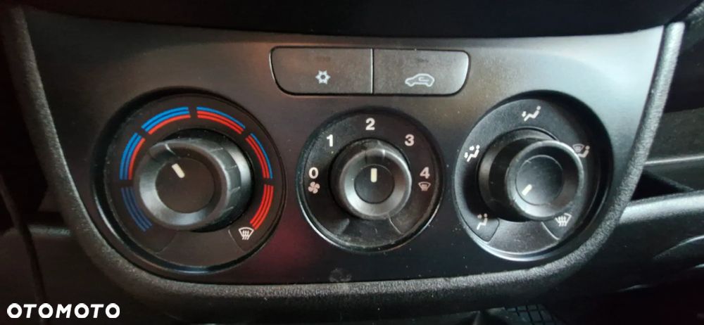 Opel Combo - 15