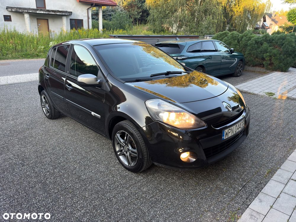 Renault Clio 1.2 16V All Inclusive - 10