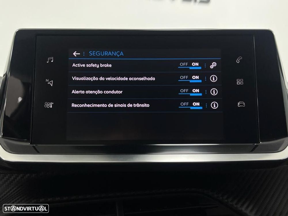 Peugeot 208 1.2 PureTech Allure - 26