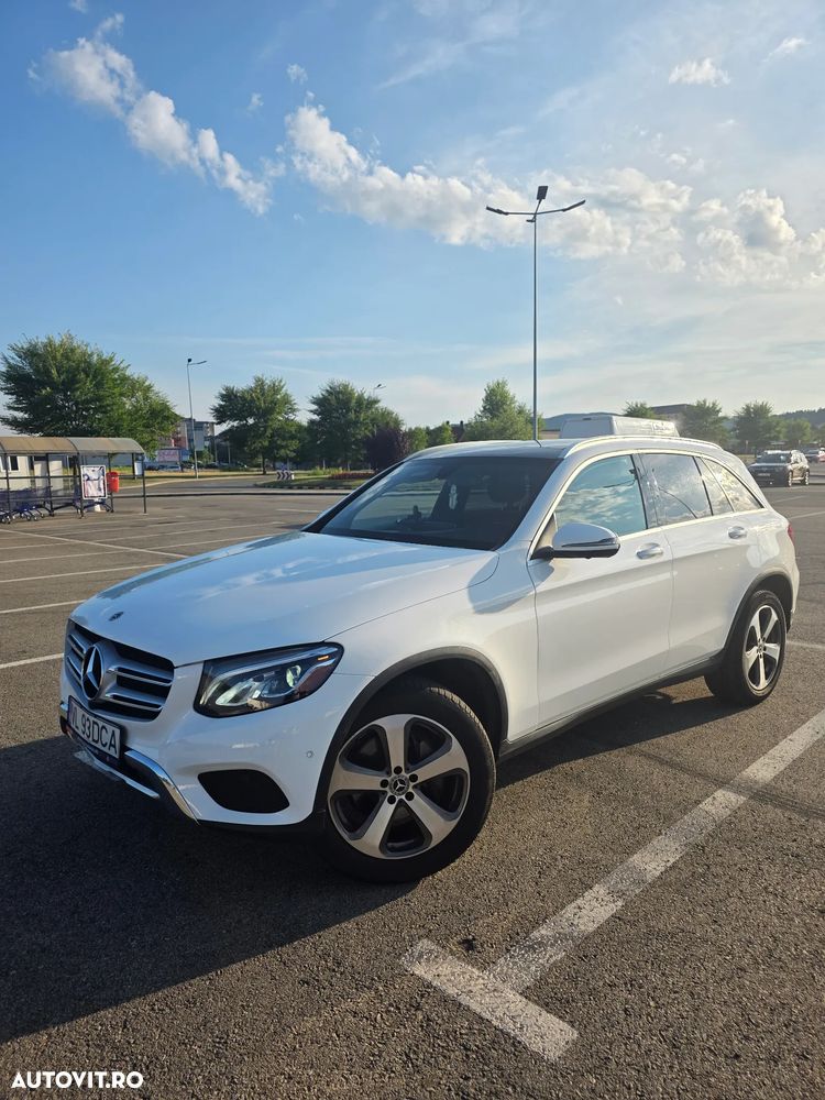 Mercedes-Benz GLC - 1