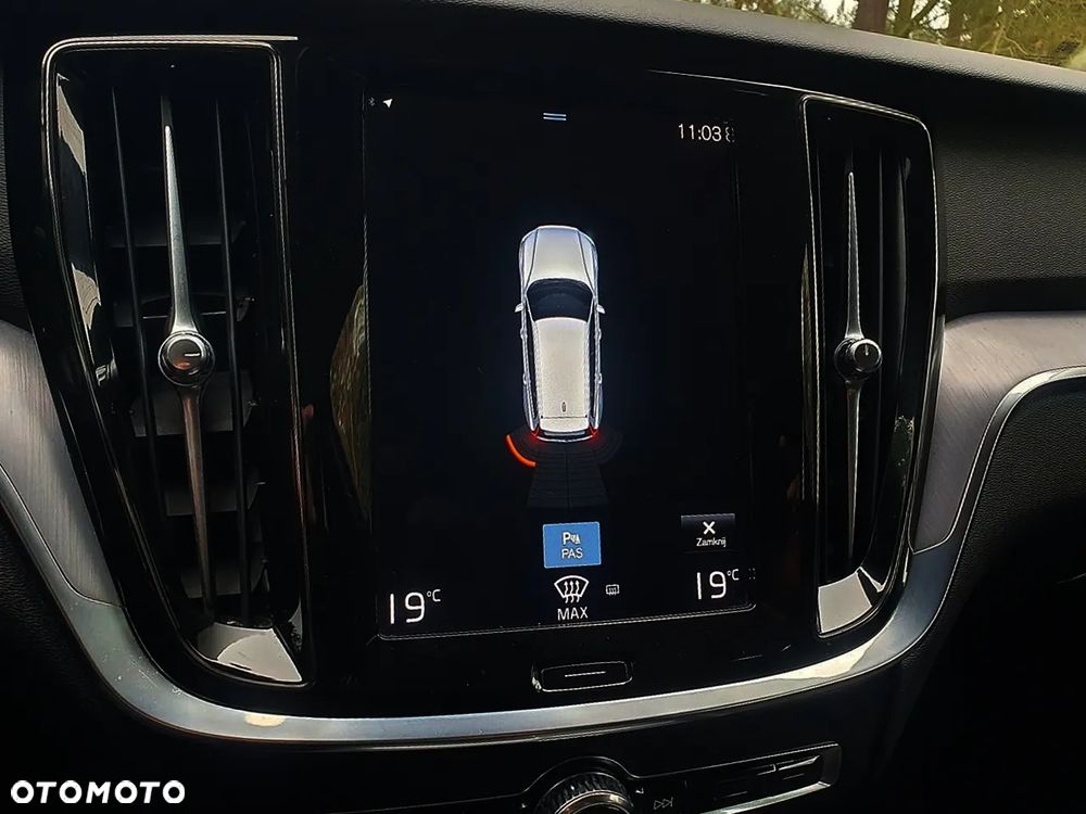 Volvo V60 B3 B DKG Momentum Pro - 18