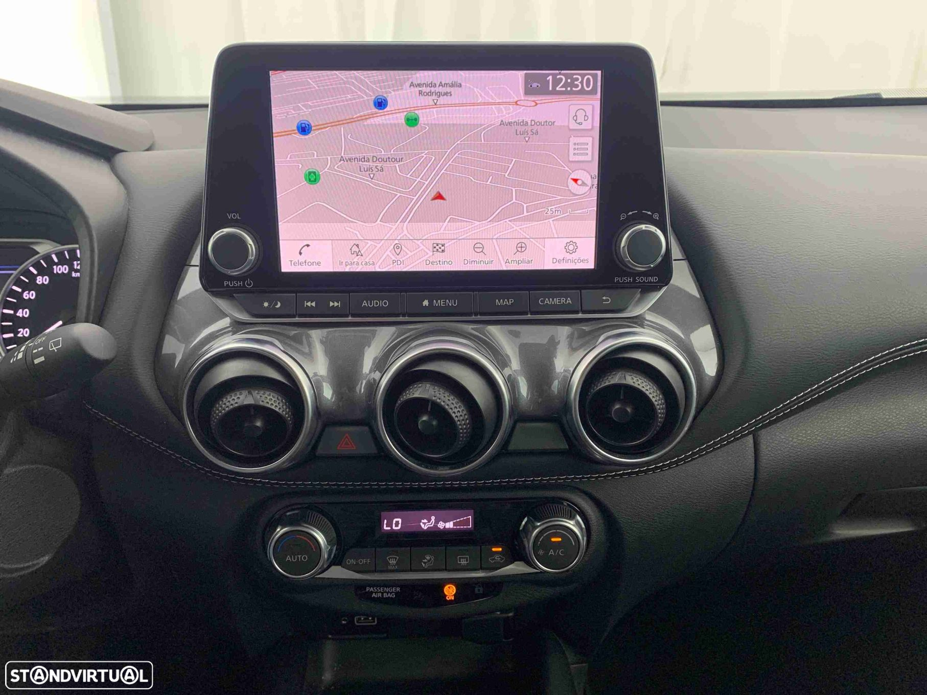 Nissan Juke 1.0 DIG-T N-Connecta NAV.+TwoTone NC - 9