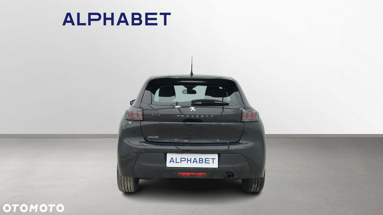 Peugeot 208 - 5