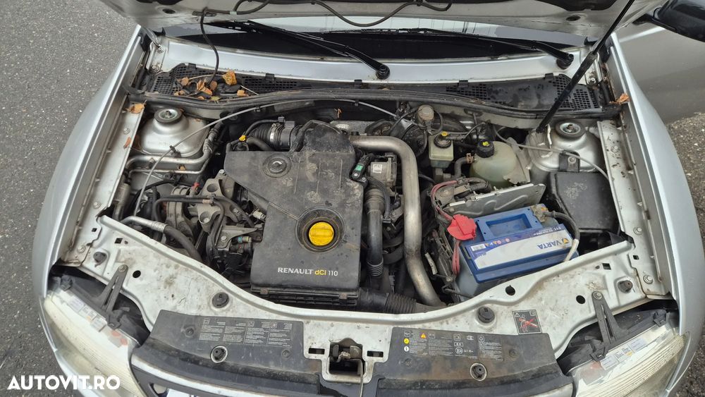 Dacia Duster 1.5 dCi 4x2 Laureate - 8