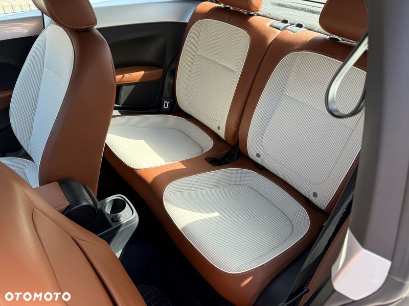 Volkswagen Beetle - 9