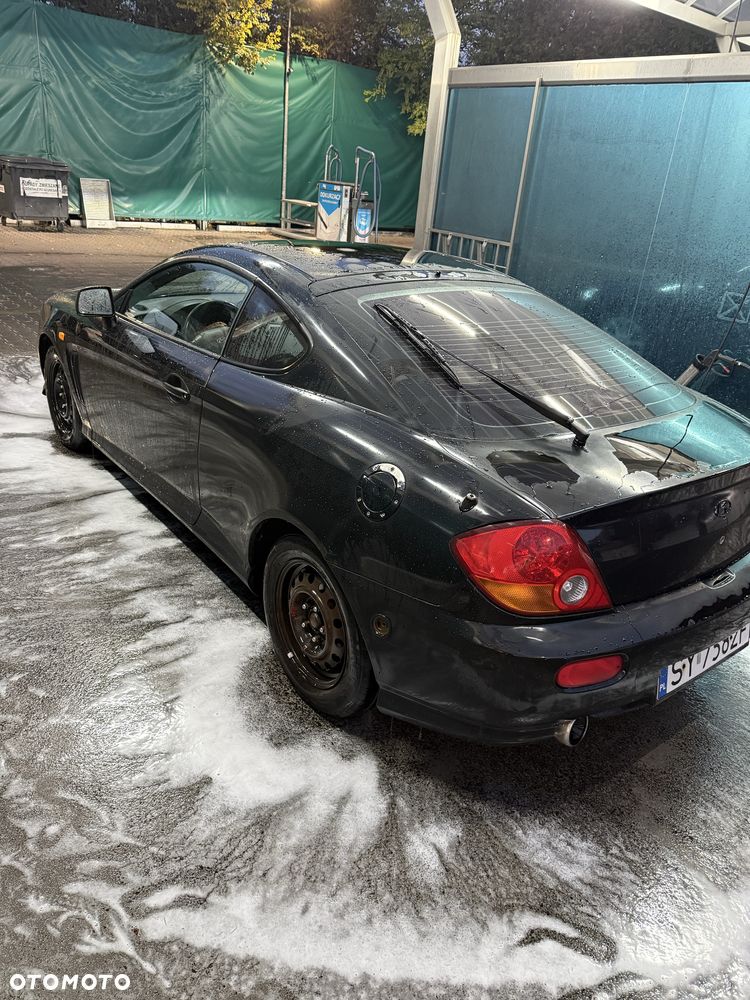 Hyundai Coupe - 5