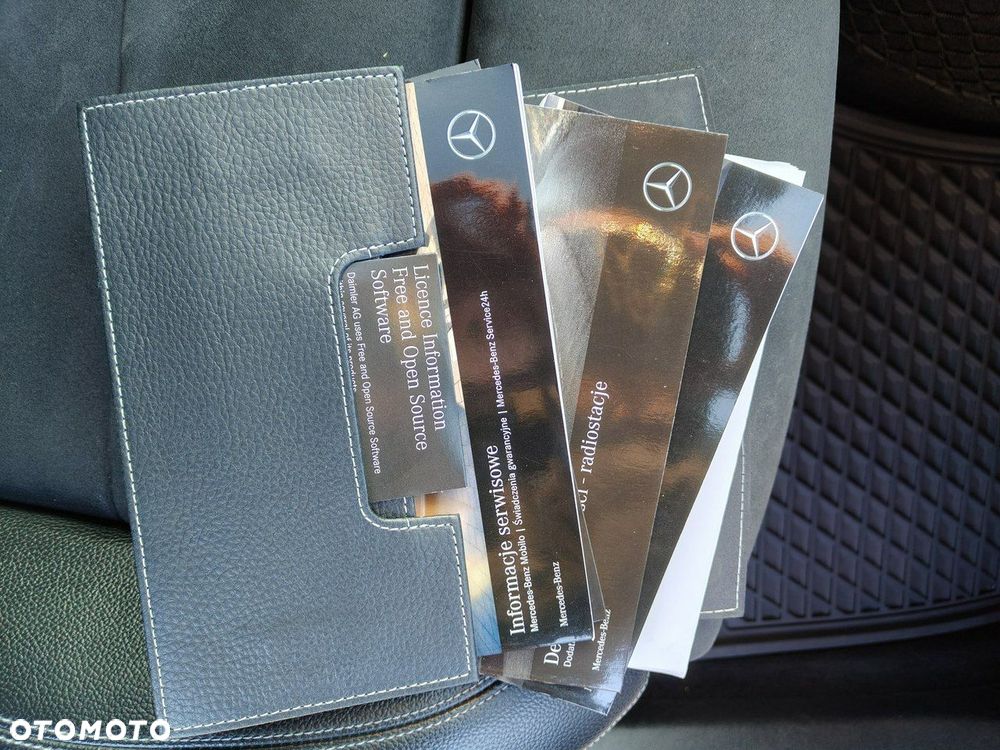 Mercedes-Benz Klasa E - 22