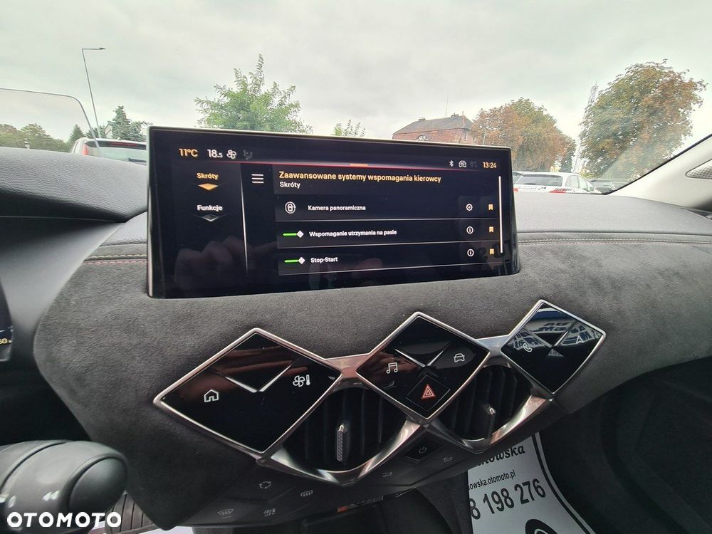 DS Automobiles DS 3 Crossback 1.2 PureTech Performance Line + - 17