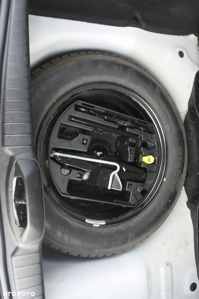 Peugeot 208 PureTech 110 Stop & Start EAT6 Allure - 14