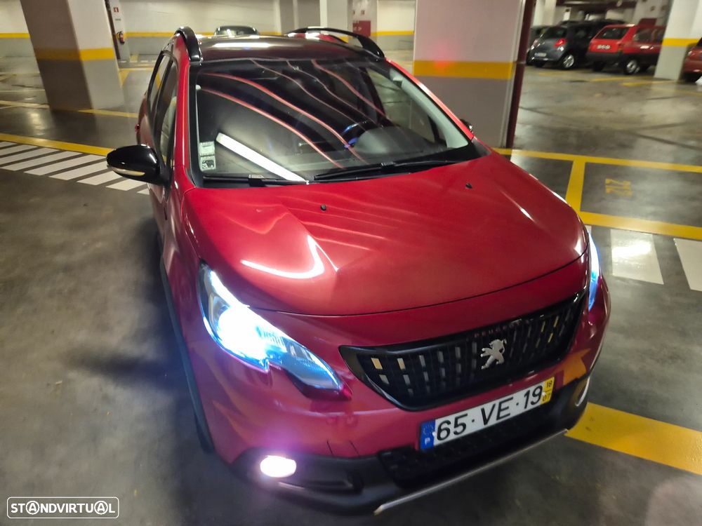 Peugeot 2008 1.6 BlueHDi GT Line - 9