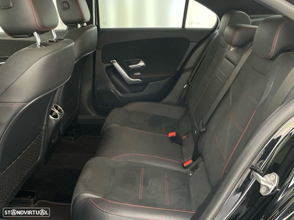 Mercedes-Benz A 200 Limousine d Style Aut. - 12