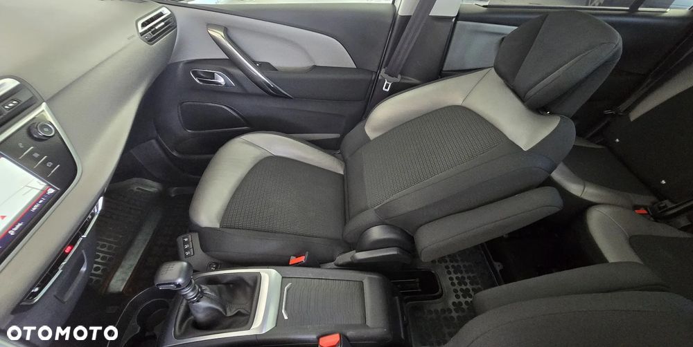 Citroën C4 SpaceTourer - 27