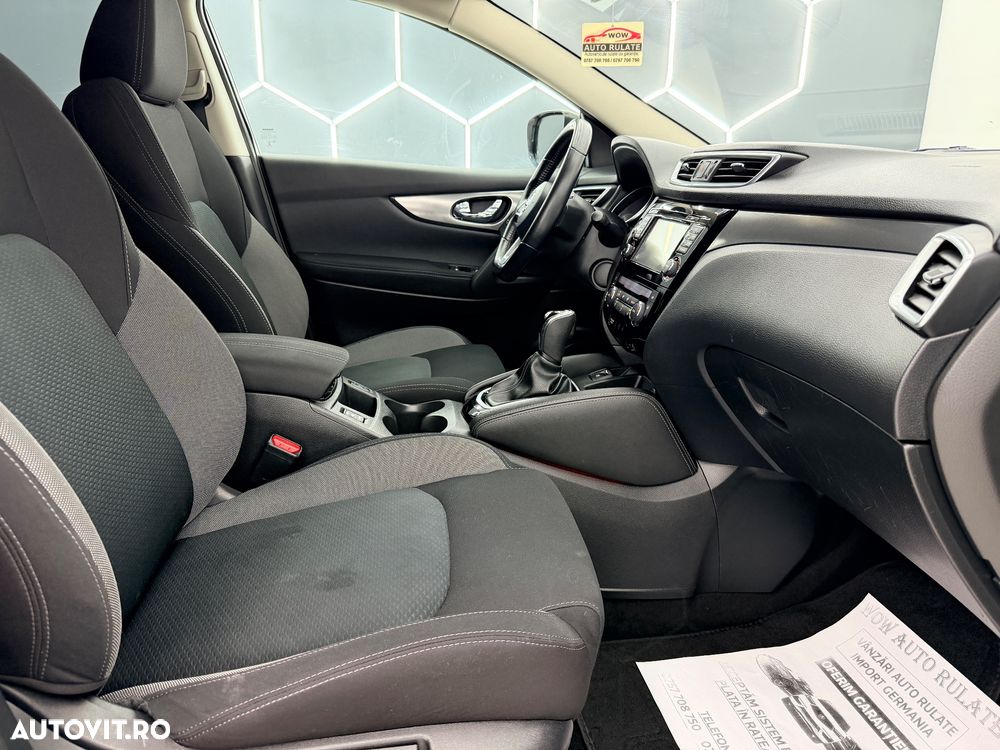 Nissan Qashqai 1.2 DIG-T Xtronic N-Vision - 17
