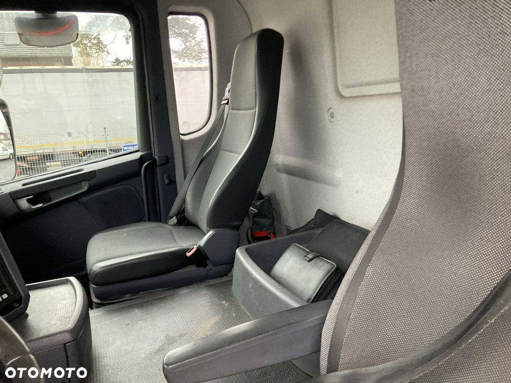 Scania Scania G320 Wózek PALFINGER Firanka Plandeka plandeka Moffett 2012 - 17