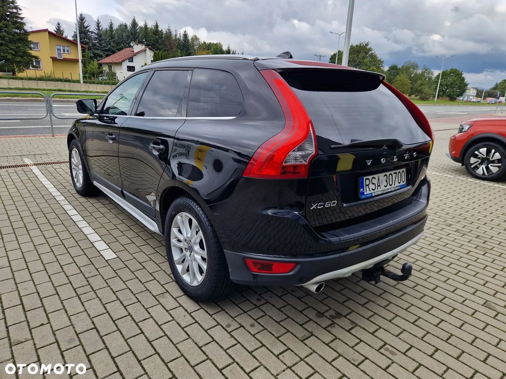 Volvo XC 60 2.4D AWD - 4