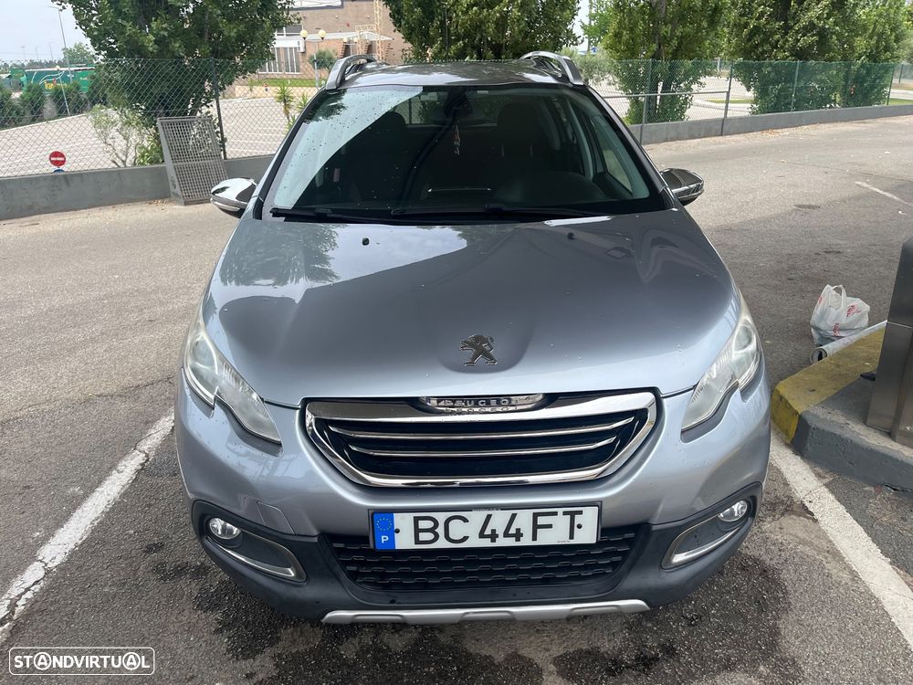 Peugeot 2008 PureTech 82 Allure - 1