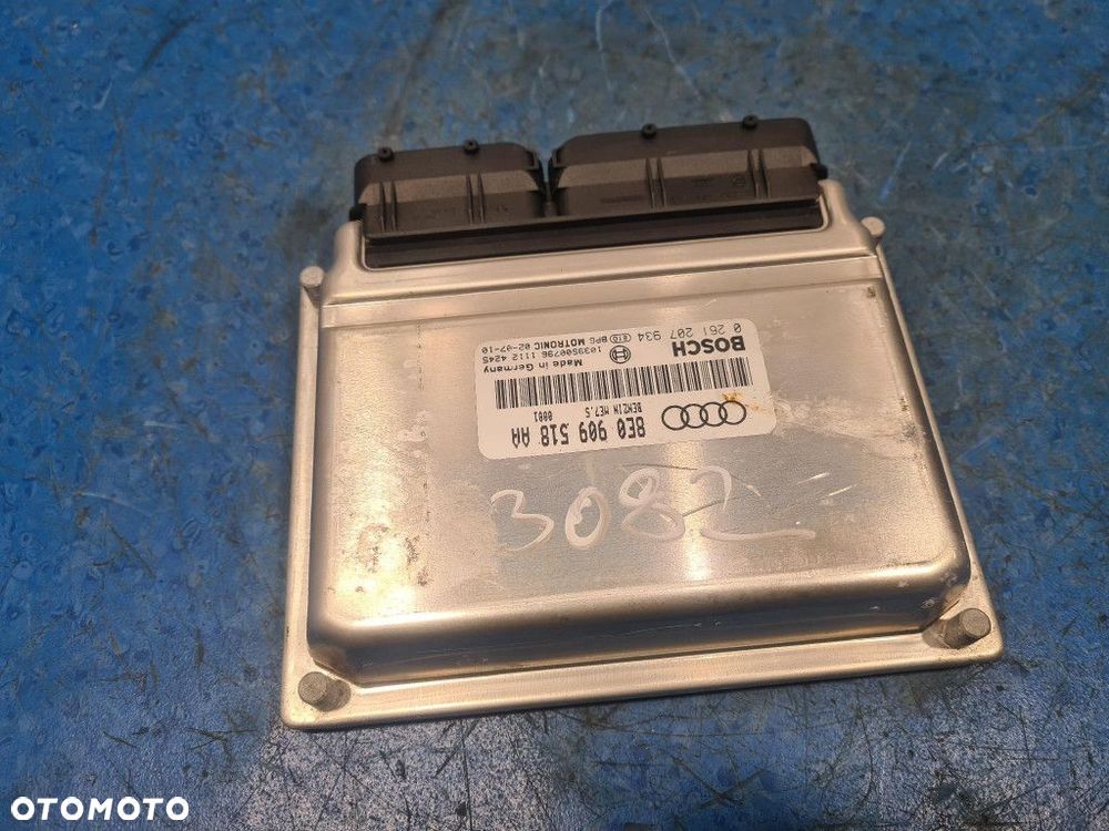 AUDI A4 B6 1.8T STEROWNIK SILNIKA 8E0909518AA - 4