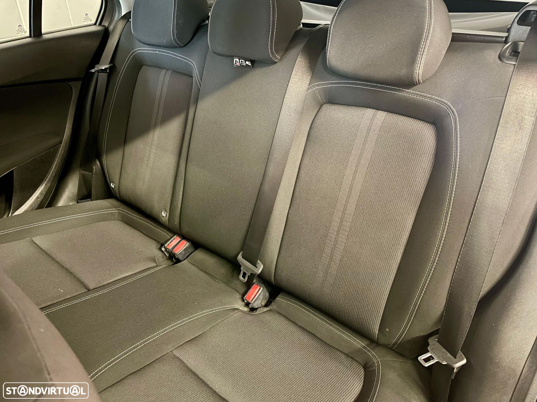Fiat Tipo Station Wagon 1.3 M-Jet Easy - 28