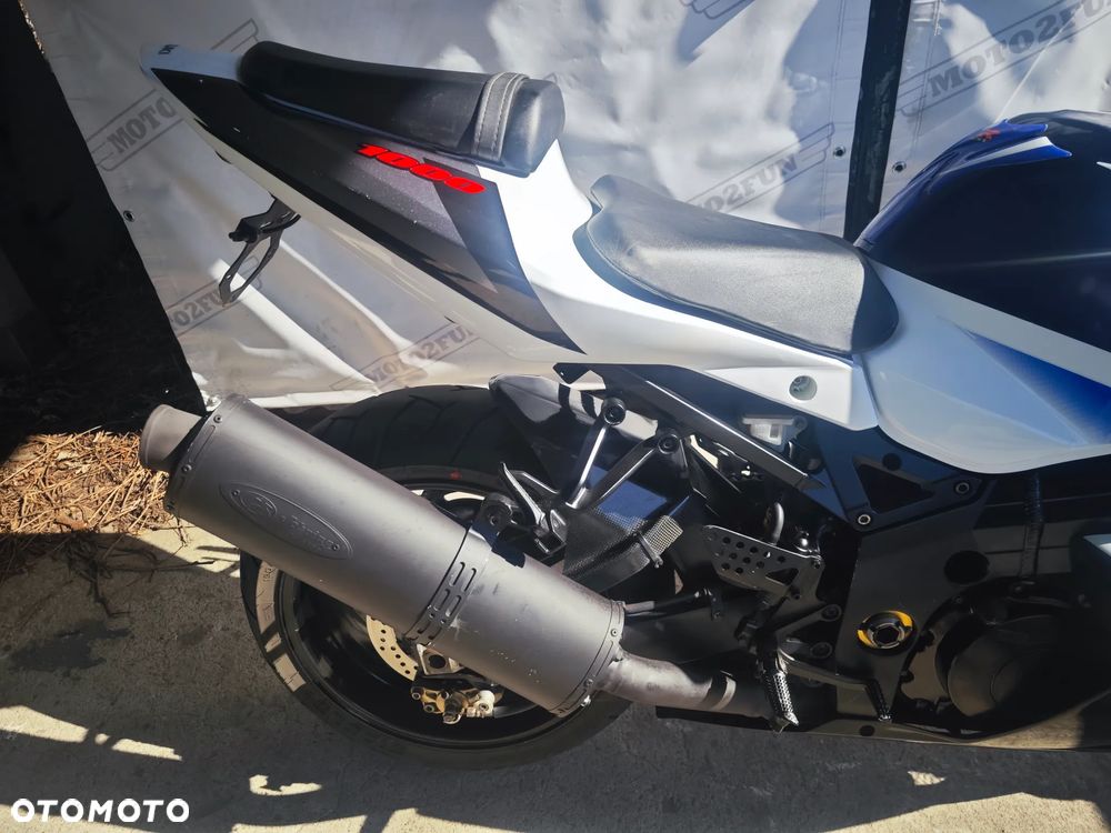 Suzuki GSX-R - 10